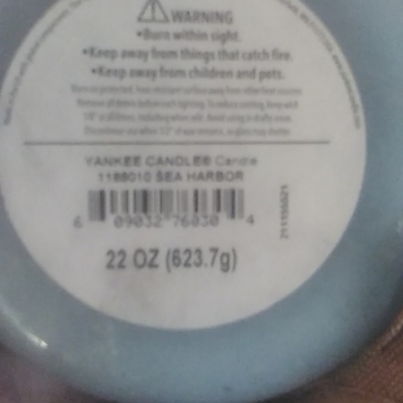 Yankee candle Sea Habor used - Picture 4 of 4